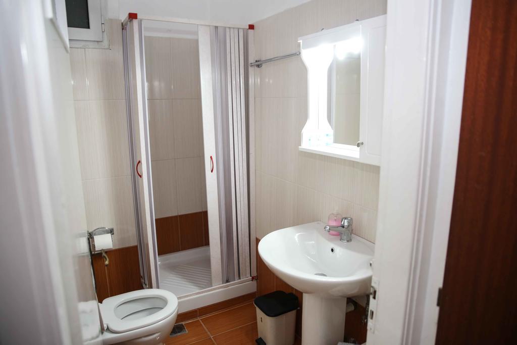 Anixis Hotel Lutrá Ipátisz Kültér fotó